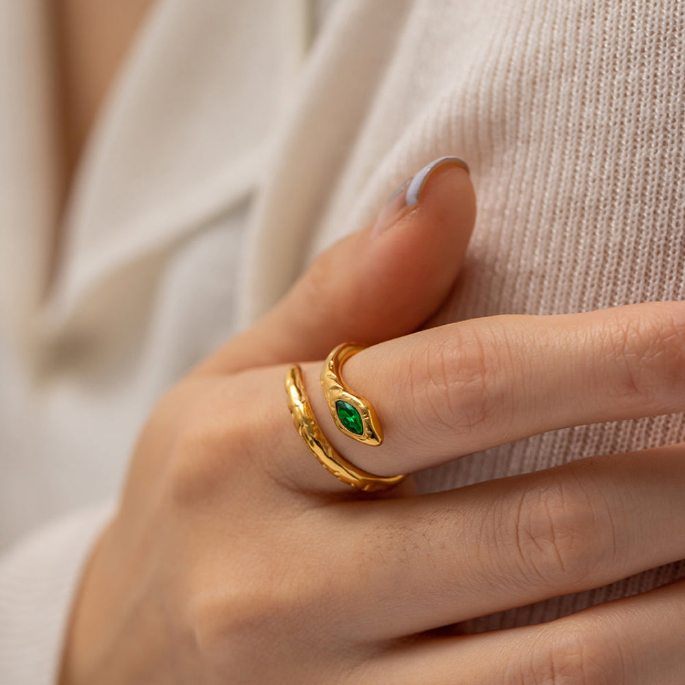 The Emerald Viper Wrap