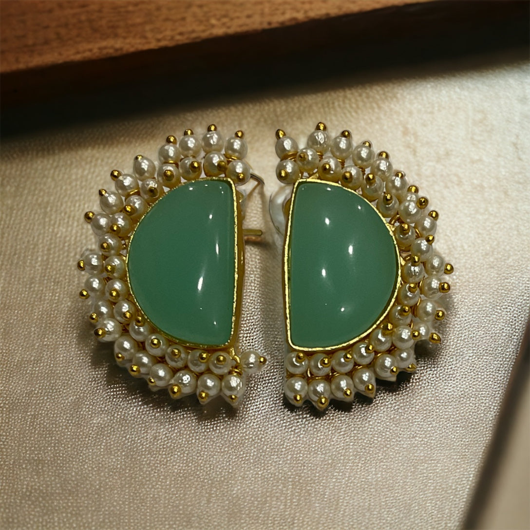 Half Mint Green Moon