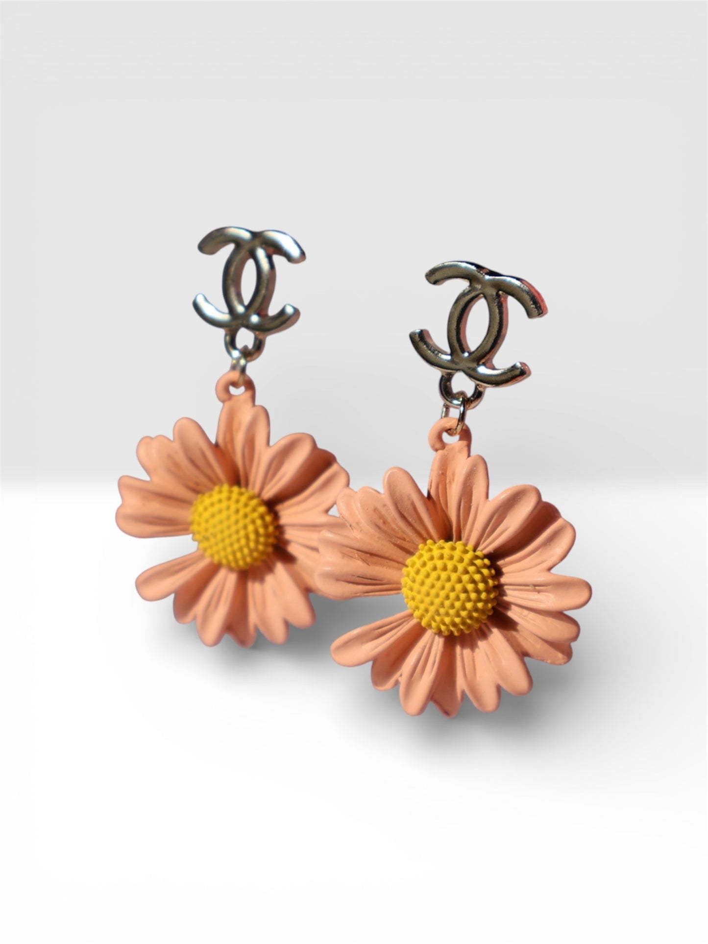 Daisy Glow Earrings